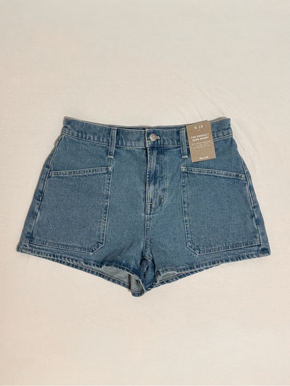 NWT Madewell The Perfect Vintage Jean Shorts in Cardston Wash Size 28 - Picture 4 of 9